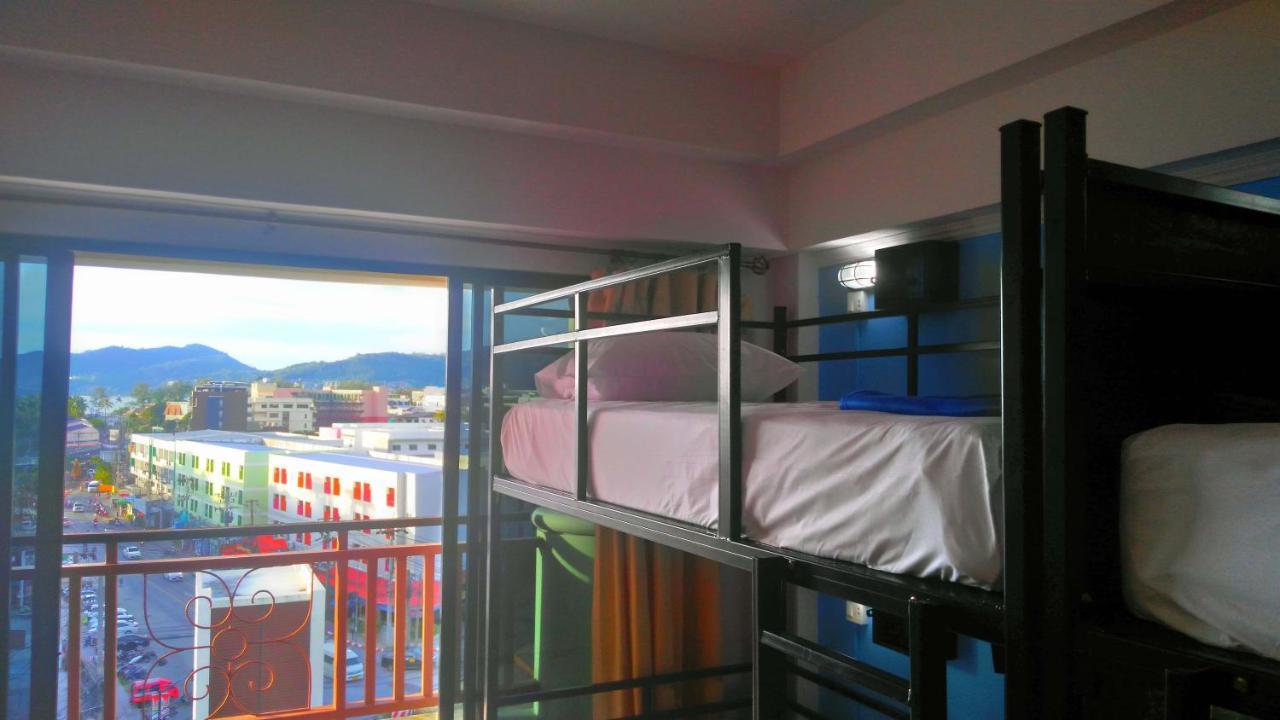 Bodega Phuket Patong (Adults Only) Hostel Ngoại thất bức ảnh