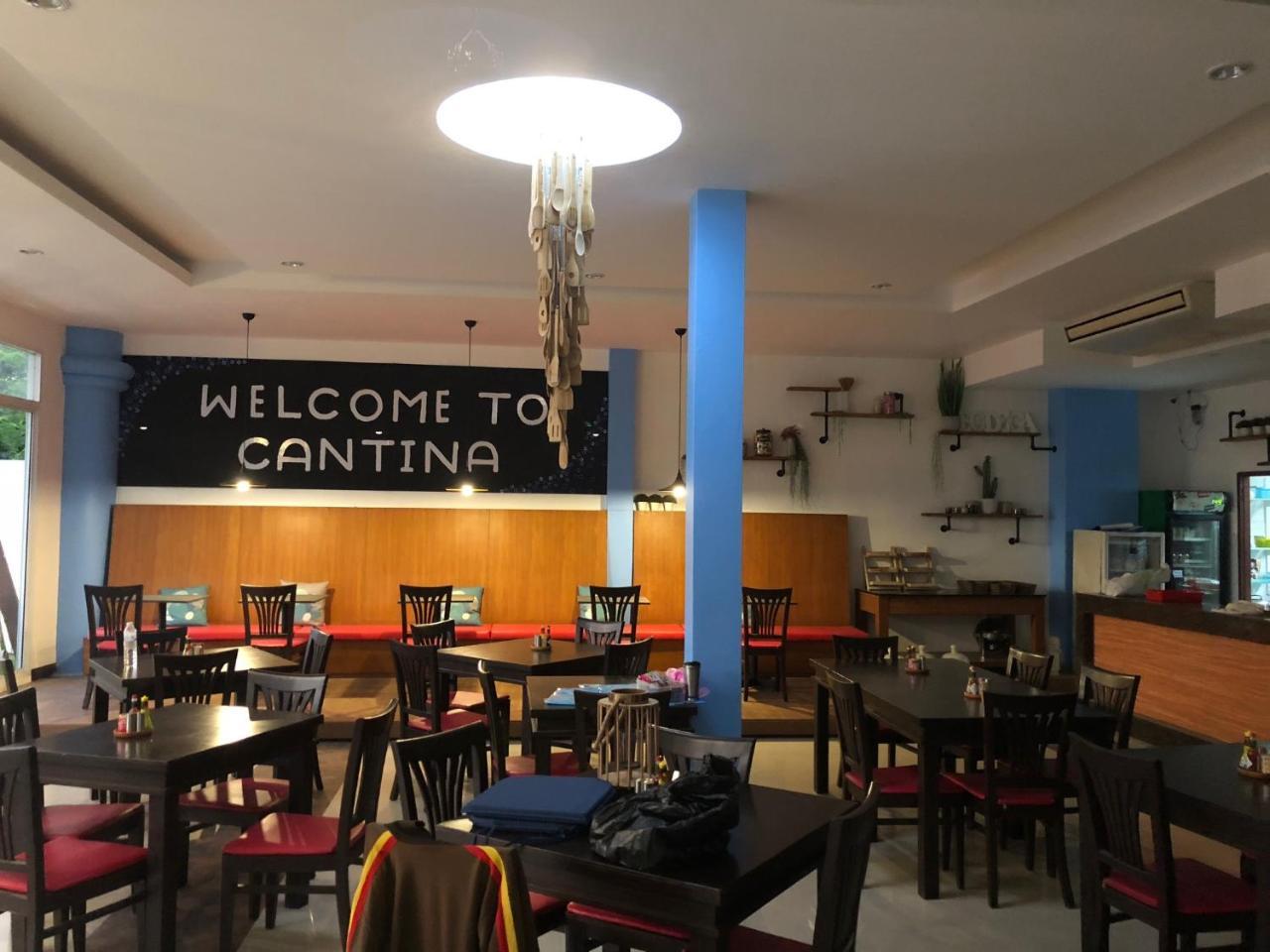 Bodega Phuket Patong (Adults Only) Hostel Ngoại thất bức ảnh