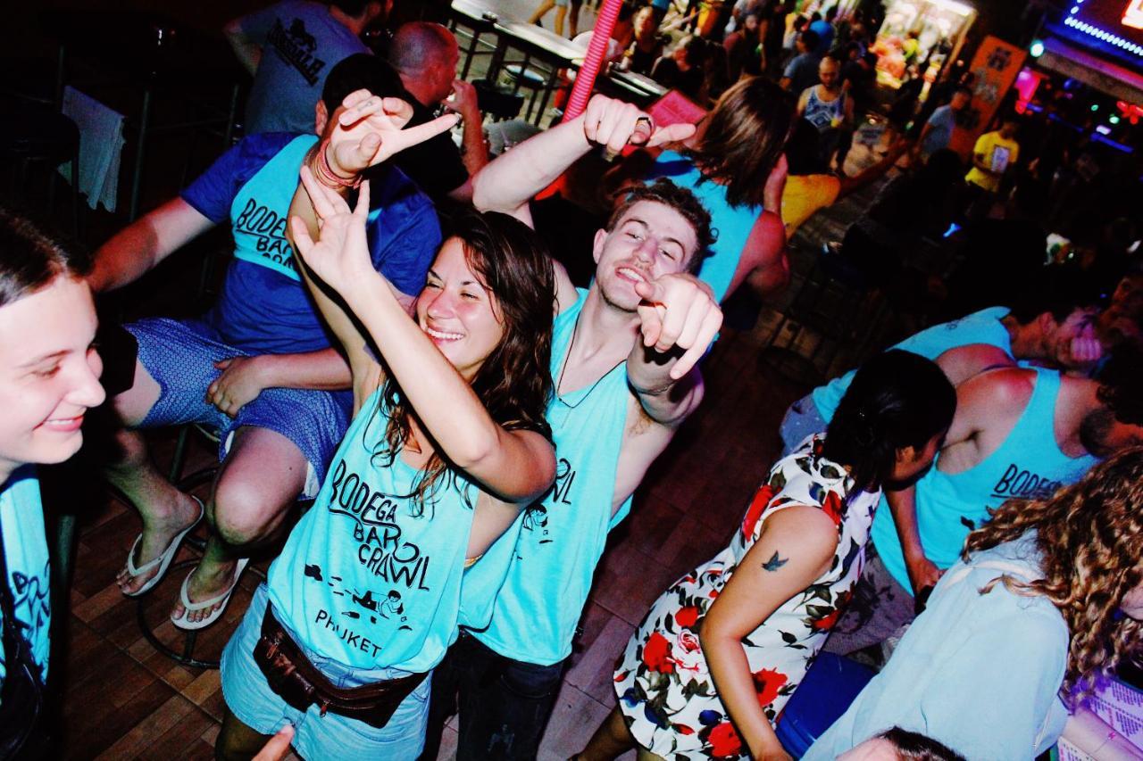 Bodega Phuket Patong (Adults Only) Hostel Ngoại thất bức ảnh