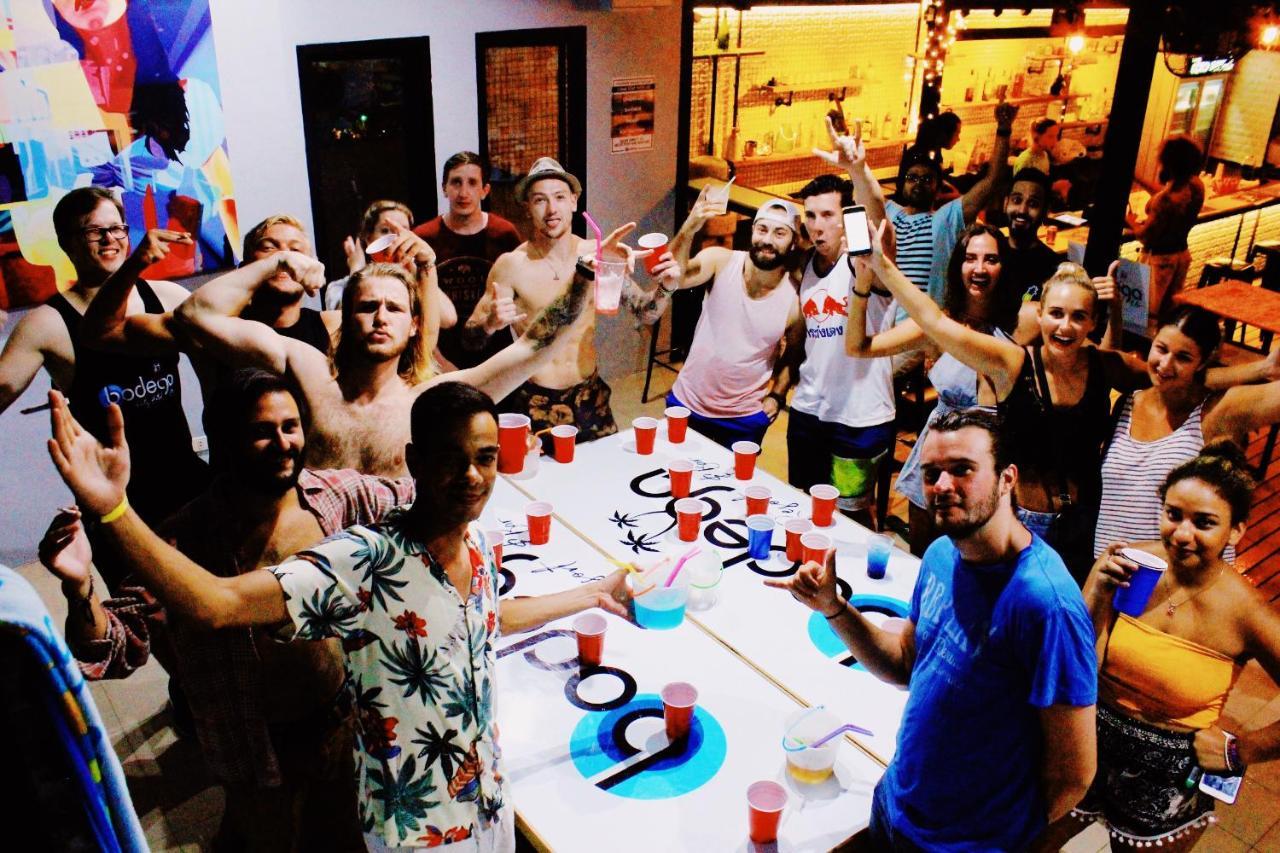 Bodega Phuket Patong (Adults Only) Hostel Ngoại thất bức ảnh